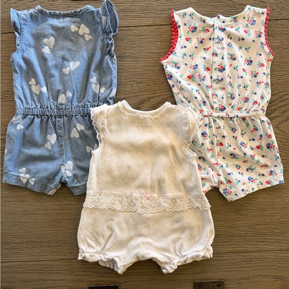 Adorable Girls Baby Romper Set - Blue, White, Floral. Set of Three - Picture 3 of 3